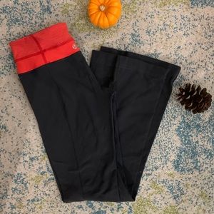 Lululemon yoga pants
